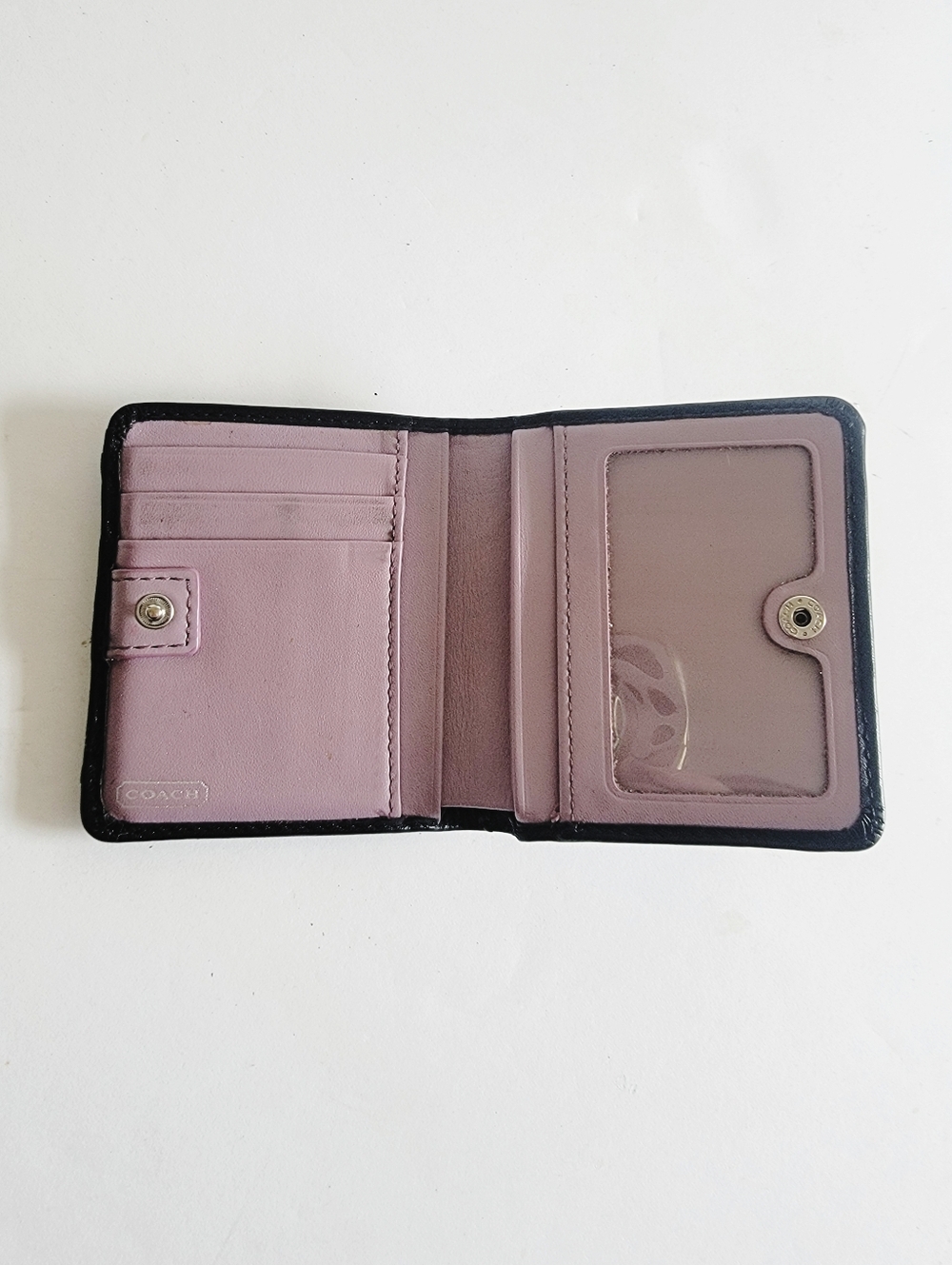 COACH Mini Small Black Leather Bifold Wallet with Horse & Carriage Logo Tiny - Picture 9 of 16